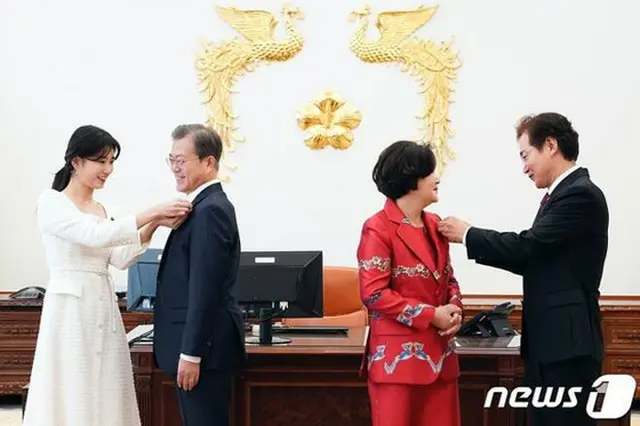 文大統領、歌手スジに感謝の意 「セウォル号、江原道山火事への寄付に感謝する」（画像:news1）