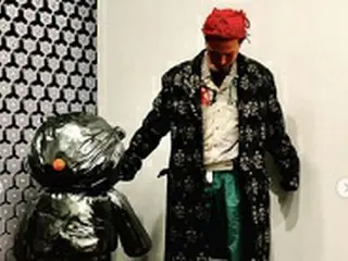 「存在感半端ない」…G-DRAGON、まるでファッションショー