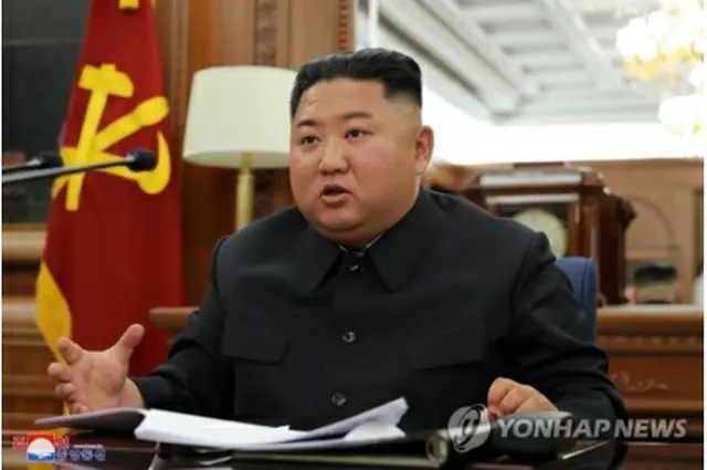 北朝鮮の朝鮮中央通信は２２日、金正恩委員長主宰の朝鮮労働党の中央軍事委員会拡大会議が開かれたと報じた。同会議で発言する金委員長=（朝鮮中央通信＝聯合ニュース）≪転載・転用禁止≫