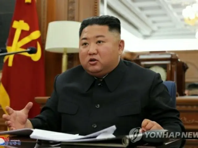 北朝鮮の朝鮮中央通信は２２日、金正恩委員長主宰の朝鮮労働党の中央軍事委員会拡大会議が開かれたと報じた。同会議で発言する金委員長=（朝鮮中央通信＝聯合ニュース）≪転載・転用禁止≫
