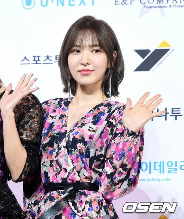 「Red Velvet」ウェンディの「SBS歌謡大祭典」での事故、当時の状況が徐々に明らかに（画像提供:OSEN）