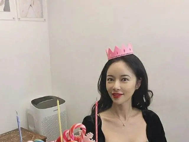 【全文】女優ファン・ジョンウム、整形疑惑を否定 「悪意あるコメント、法的対応」（画像:ファン・ジョンウムのSNS）
