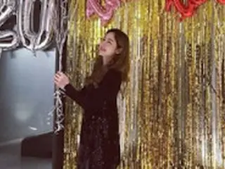 ソン・ユリ、先輩女優チョン・インファらと年末パーティーを過ごす「今年いちばん笑ったね」