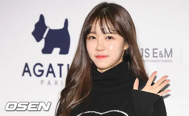 「CRAYON POP」エリン、ロマンス詐欺物議から放送再開...中国のチャンネル開設、新年の挨拶（提供:Osen）