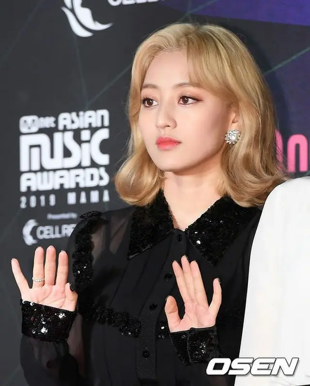 【全文】「TWICE」ジヒョ、V LIVEでの発言について謝罪と心境を伝える（画像提供:OSEN）