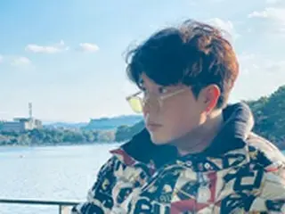 【トピック】「SUPER JUNIOR」シンドン、20kgダイエット効果でシュッとしたあごのラインが話題