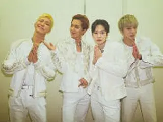 「WINNER」、ステージ衣装でパチリ「幸せなバンコク公演初日＆スンフン誕生日」
