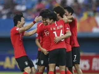 【五輪予選】決勝T進出確定した韓国代表、“決戦の地”バンコク入り