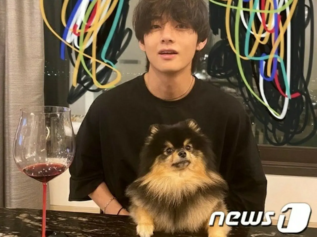 V（防弾少年団）、愛犬ヨンタンの近況を公開「この可愛さをご覧