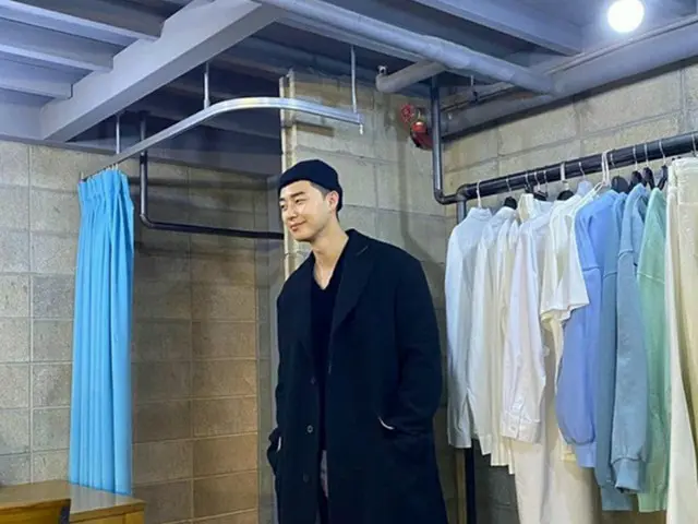 韓国俳優パク・ソジュンが驚異的なスタイルで近況を知らせて話題になっている。（写真提供:OSEN）