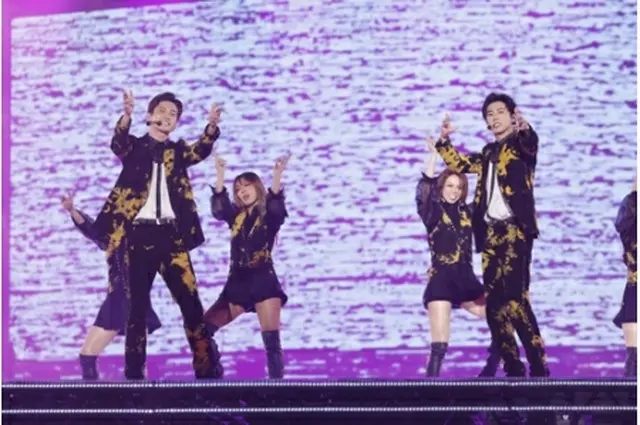 19日の京セラドーム大阪公演の様子（所属事務所提供）＝（聯合ニュース）≪転載・転用禁止≫
