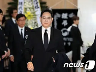 サムスン副会長ら韓国経済界のトップ、ロッテ創業者の冥福祈り弔問