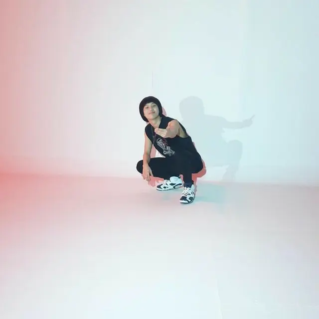 韓国ボーイズグループ「SHINee」メンバーのテミンが、かわいらしい写真を公開して話題になっている。（写真提供:OSEN）