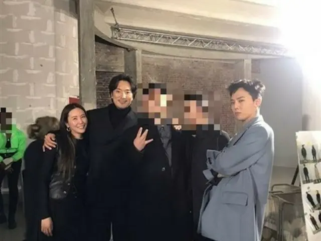 G-DRAGON、パリで輝くファッション感覚、キム・ミンジュン＆クォン・ダミとの家族写真を公開（提供:OSEN）