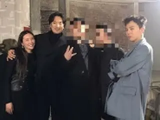 G-DRAGON、パリで輝くファッション感覚、キム・ミンジュン＆クォン・ダミとの家族写真を公開