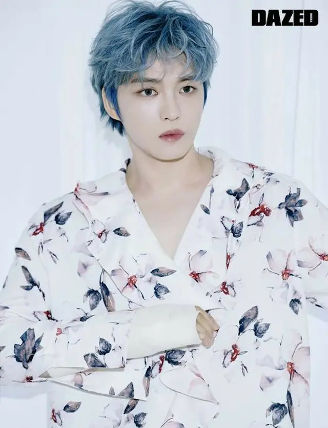 キム・ジェジュン（JYJ）、グラビアで手の負傷にもかかわらず卓越なビジュアルを表現、カムバック邁進中（提供:news1）