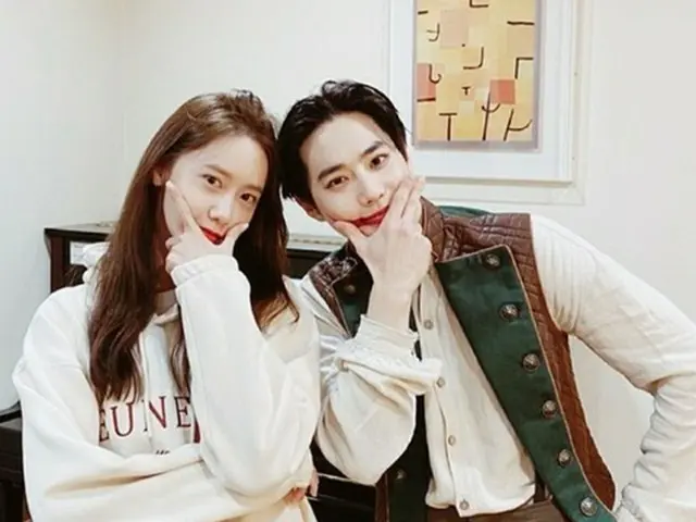 韓国ガールズグループ「少女時代」メンバーのユナが、SUHO（EXO）を応援するためミュージカルを観覧した。（写真提供:OSEN）