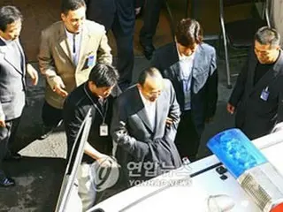 ハンファの金会長ら、ソウル中央地検に送致
