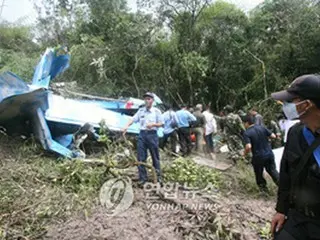 旅客機墜落事故で22人全員死亡、カンボジア政府