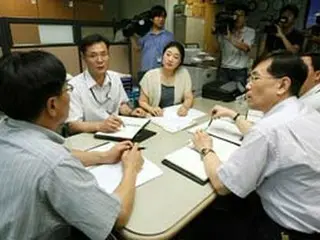 アフガンで韓国人18人拉致、タリバンが明らかに