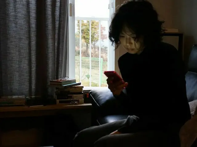 ”不倫中”ホン・サンス監督－女優キム・ミニ、7つ目の作品「逃げた女」公開へ（画像:OSEN）