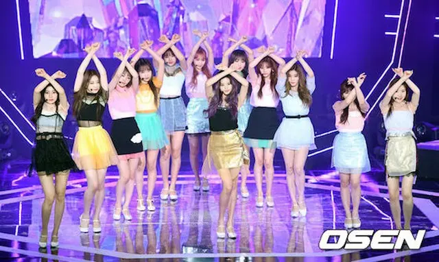 「IZ*ONE」、初フルアルバムの予約販売開始…17日カムバックへの花道（提供:Osen）