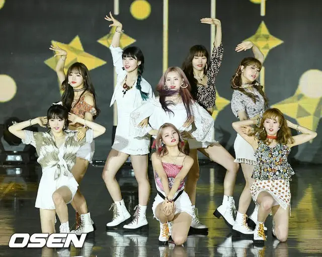 「Weki Meki」、2月末”完全体”でカムバックへ＝活動中断のチェ・ユジョンも合流（画像:OSEN）