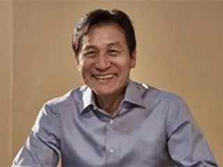 韓国プロゴルフ協会、俳優アン・ソンギを広報大使に任命