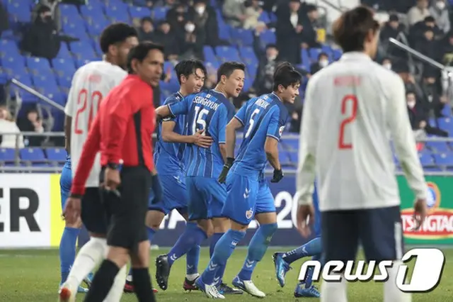 ＜ACL＞新型コロナウイルスで厳戒態勢の中で蔚山現代－FC東京、1-1引分け（画像:news1）