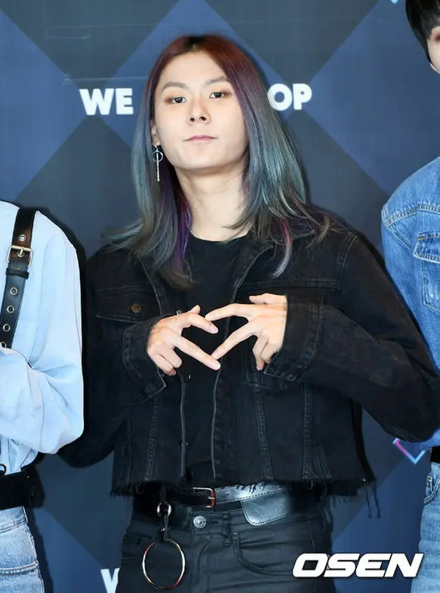「PRODUCE 101」出身「LIMITLESS」チャン・ムンボクの元交際相手と主張するA氏、性関係+金品要求を暴露（提供:OSEN）