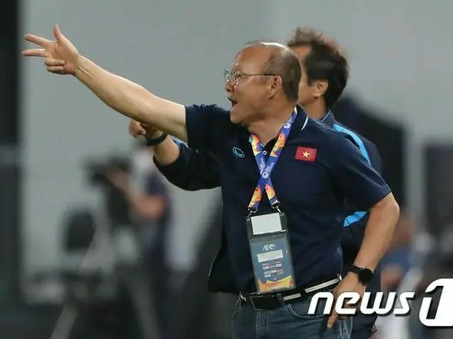 「SEAゲーム」退場のベトナム代表パク・ハンソ監督、親善試合・4試合出場停止（画像:news1）