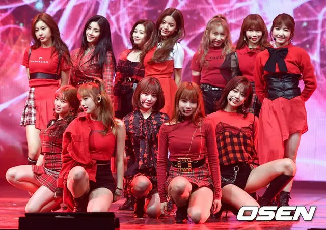 「IZ*ONE」にKBS番組「出演反対」の声… 「税金で運営のKBS、得票操作で構成のグループは出演NO」（画像提供:OSEN）