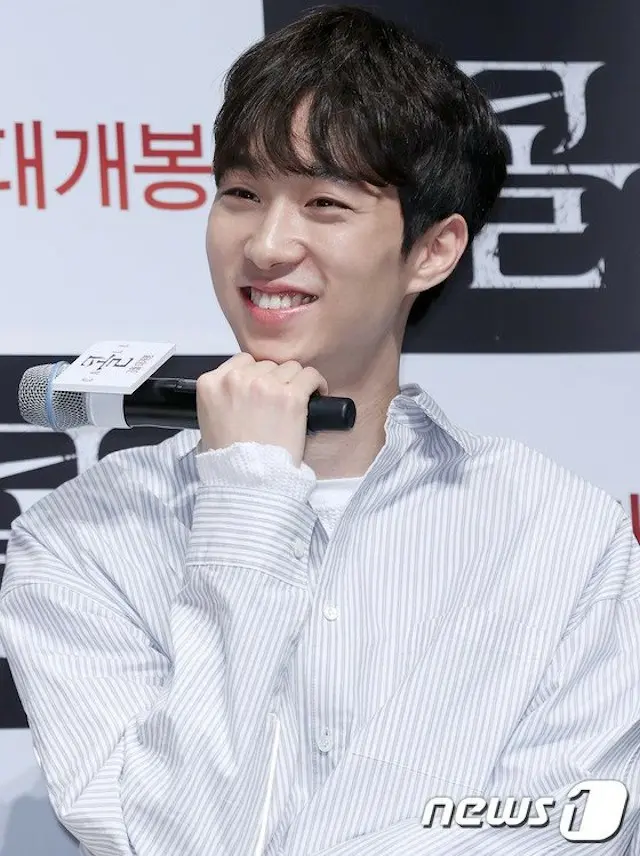 映画「コール」のイ・チュンヒョン監督、韓国で“俳優より俳優らしい”と本業顔負けのビジュアルで話題（提供:news1）