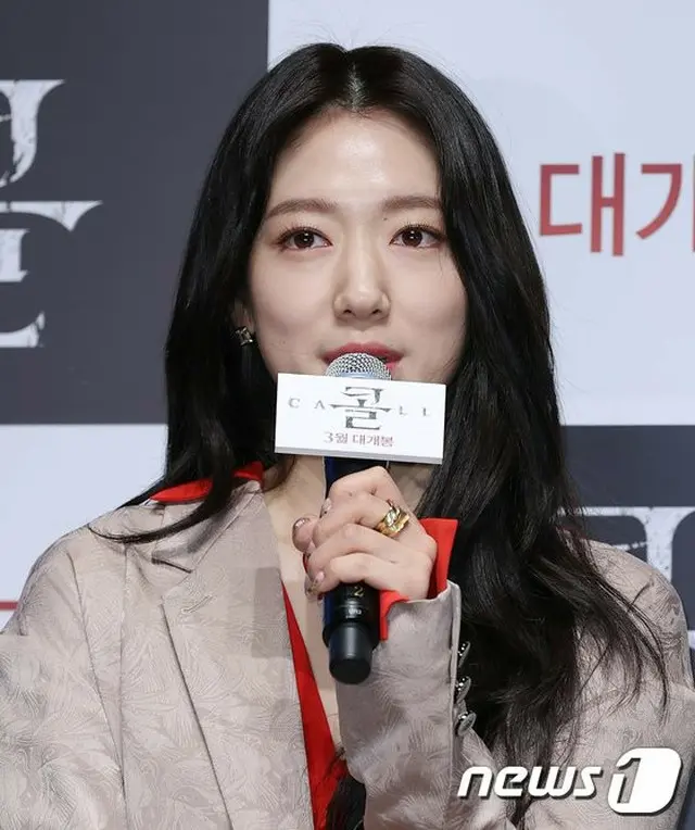 韓国女優パク・シネが、映画「コール」で演技史上最も強烈なキャラクターに挑んだと明らかにした。（画像提供:news1）