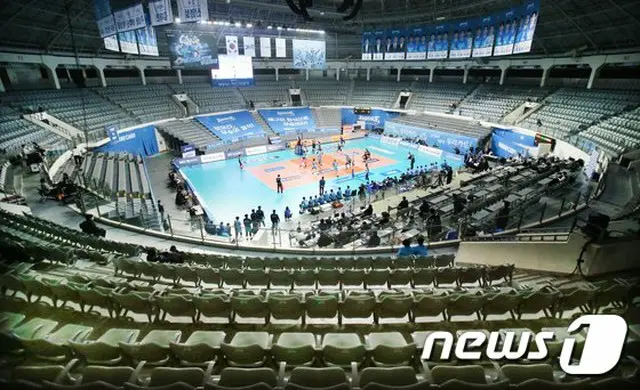 新型コロナ感染拡大、韓国プロバスケ一部外国人選手が離脱もバレー界は 「状況を鋭意注視」（画像:news1）