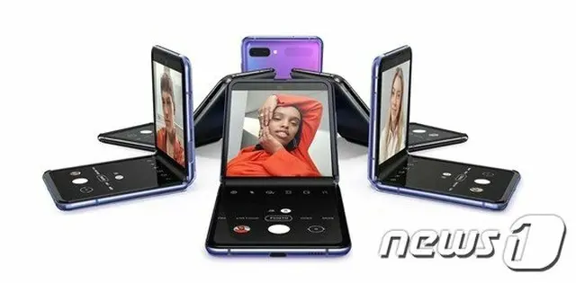 サムスン電子の第2世代フォルダブル(折りたたみ)タイプのスマートフォン「Galaxy Z Flip」が中国で行われた2次販売において、30分で完売になった（提供:news1）