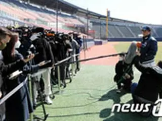 韓国プロ野球、選手とメディアの距離は「2メートル以上」＝新型コロナ対策