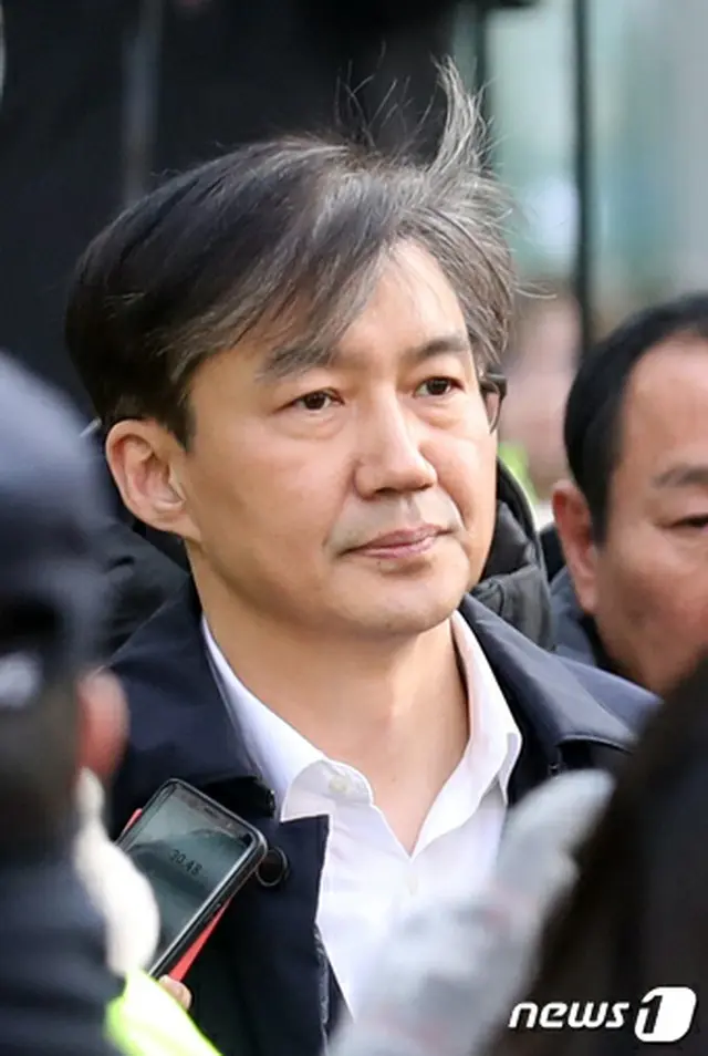 米国の国務省は、毎年定例の人権報告書に汚職容疑などで辞任したチョ・グク前法相の事例を載せた（提供:news1）