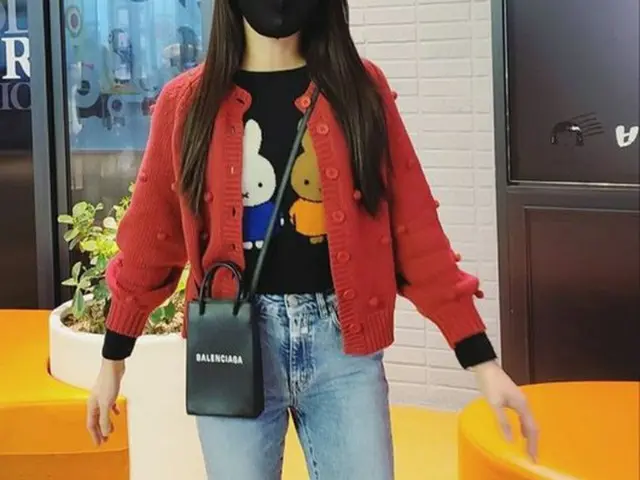 女優イ・シヨン、隠すことができない女神美…マスクをしても「清純」（提供:Osen）