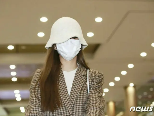 ツウィ（TWICE）、台湾で2週間の自宅隔離を終えて昨日（18日）韓国入国（画像:news1）