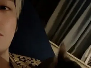 【トピック】キム・ジェジュン（JYJ）、ほっこりする愛猫との日常公開