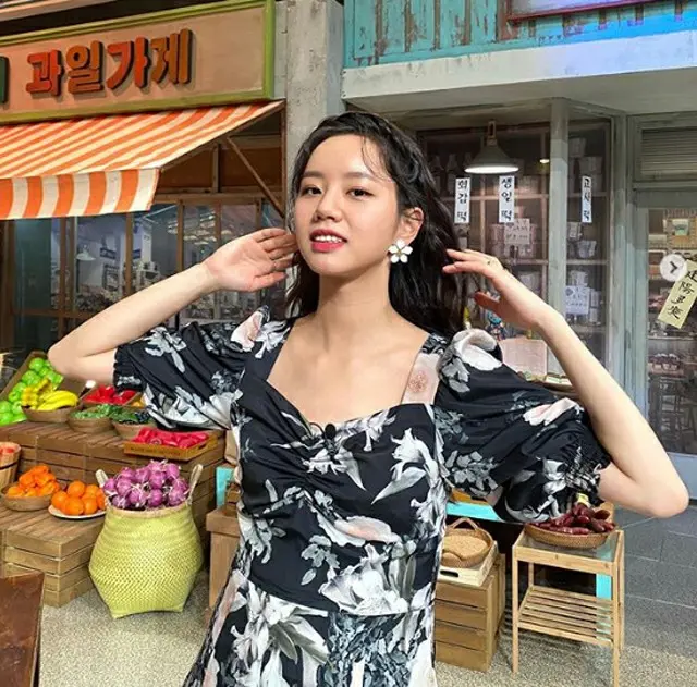 ヘリ（元Girl's Day）、花柄ワンピースで輝く優雅さ（提供:OSEN）