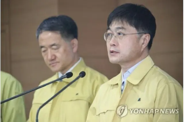 会見する尹泰皓氏（資料写真）＝（聯合ニュース）