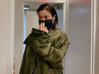 女優チェ・ガンヒ、アフリカからのマスクプレゼント...「涙がどっと出る」