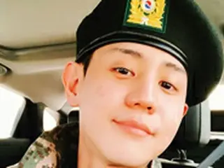 軍服務中のヤン・ヨソプ（Highlight）、直筆手紙で近況明かす「メンバーが恋しい今日この頃」