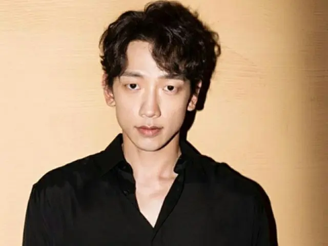 Rain（ピ）、「10kg減量成功、20歳の時の体重」…シャープな顎のライン公開（提供:OSEN）