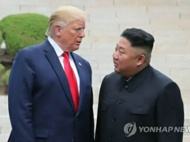 トランプ氏（左）と金正恩氏（資料写真）＝（聯合ニュース）