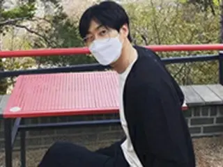 ウニョク（SUPER JUNIOR）、マスク姿での近況報告…新型肺炎克服のために寄付活動などで貢献