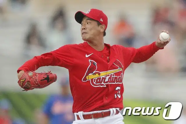 カージナルスのキム・グァンヒョン、韓国行きに搭乗？球団GM「渡航制限、緩和を待っている」（画像:news1）