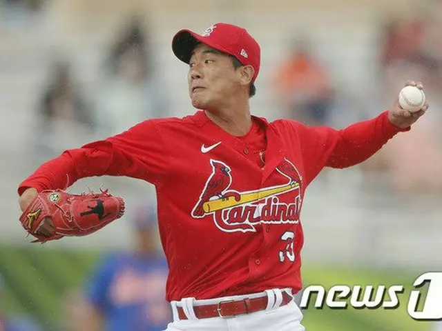 カージナルスのキム・グァンヒョン、韓国行きに搭乗？球団GM「渡航制限、緩和を待っている」（画像:news1）